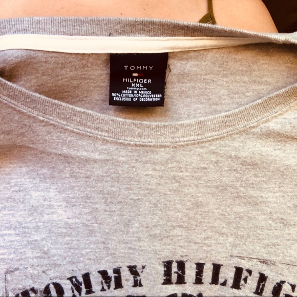 🔴SOLD🔴Vintage Tommy Hilfiger Tee🌪 - Picture 6 of 6